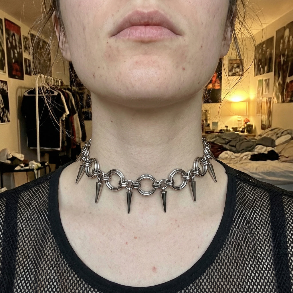 CHOCKER CHAIN_09 — RING SPIKE GRID